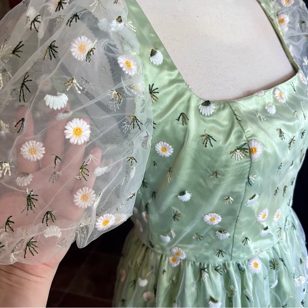 Sugar Thrillz Dollskill Faircore whimsy pastel green daisy mini dress - Picture 4 of 13